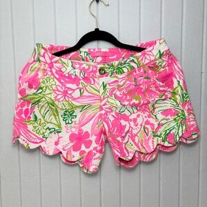 Lilly Pulitzer Pink and Green Bermuda Shorts with Scalloped Hem Size 00